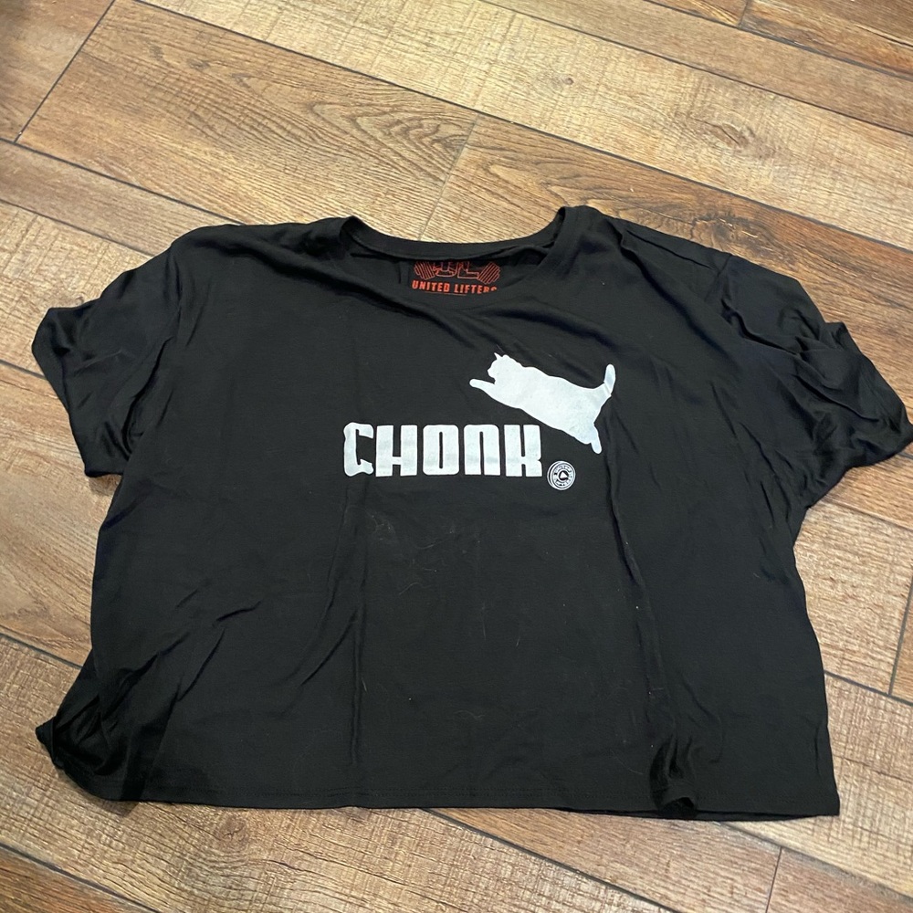United Lifters Chonk Flowy Crop